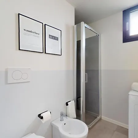 Fifth House - Nuovissime In Marina Centro Διαμέρισμα