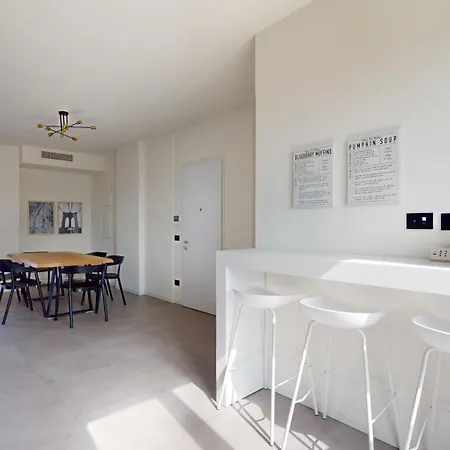 Fifth House - Nuovissime In Marina Centro