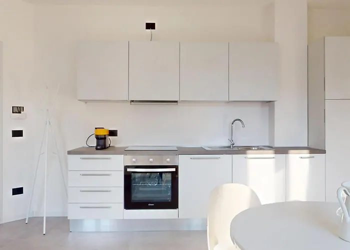 Fifth House - Nuovissime In Marina Centro Apartment *